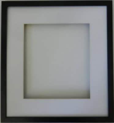 מסגרת שחורה